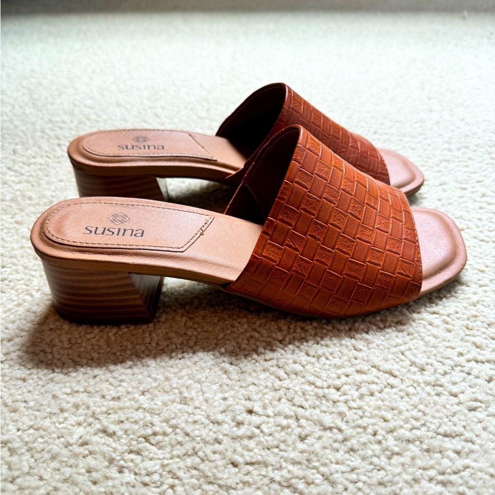 Brown Leather Block Heel Sandals Size 5.5